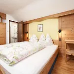 Aktivurlaub Morandell Pensión 3*